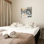 Ξενοδοχείο Viikinhovi 4*