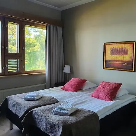 Ξενοδοχείο Viikinhovi 4*