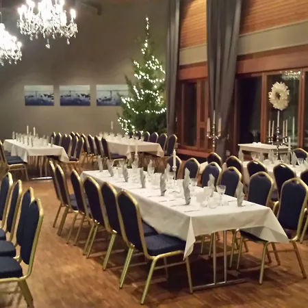 Viikinhovi Отель Кеуруу