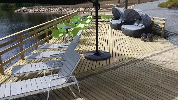 Hotelli Viikinhovi 4*